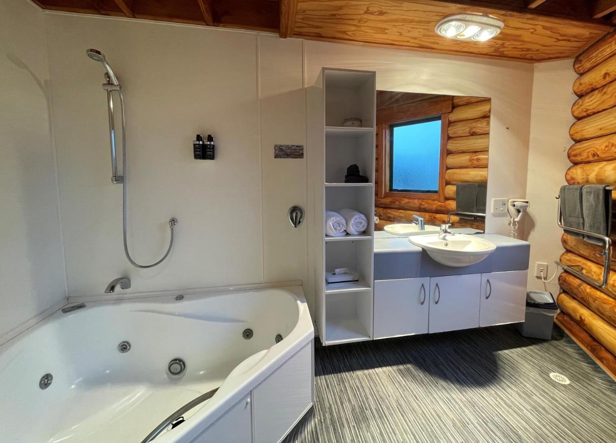 Shining Star Beachfront Accommodation Hokitika Buitenkant foto
